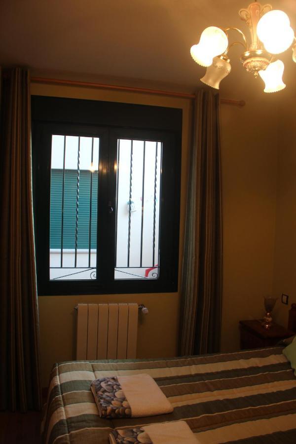 Hostal Maury El Barraco Exterior foto
